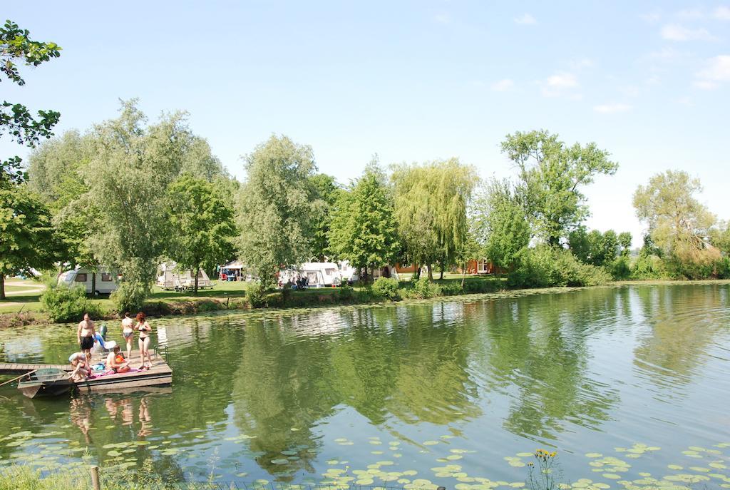 Camping "De Stuurmanskolk" Welsum Esterno foto